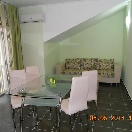Guest house Diana 2*