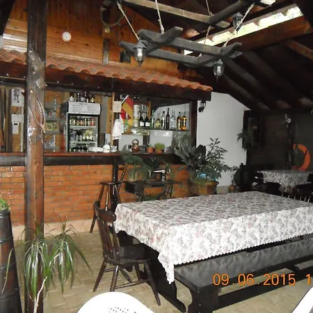 Guest house Diana 2*